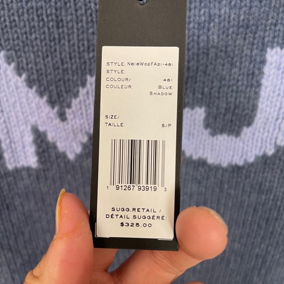 The Marc Jacobs
The Shrunken Sweater - Picture 4 of 6